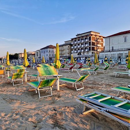 Hotel Rossella Rimini Exterior foto